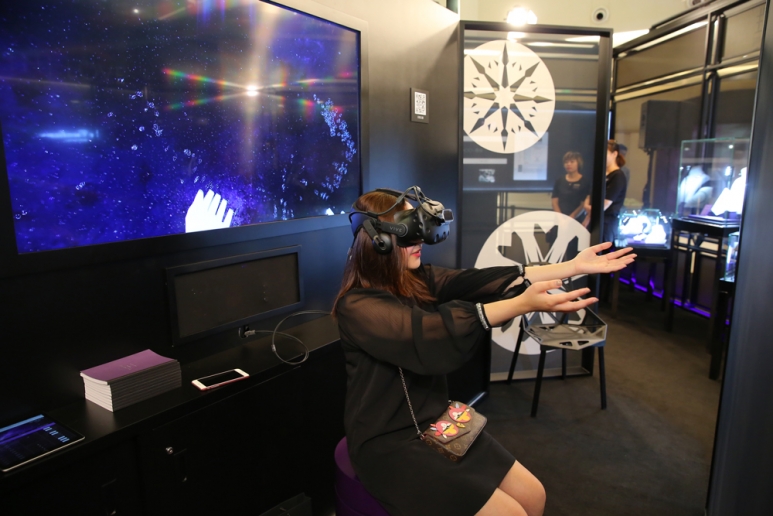图11：互动体验环节「VR虚拟现实」体验区.JPG