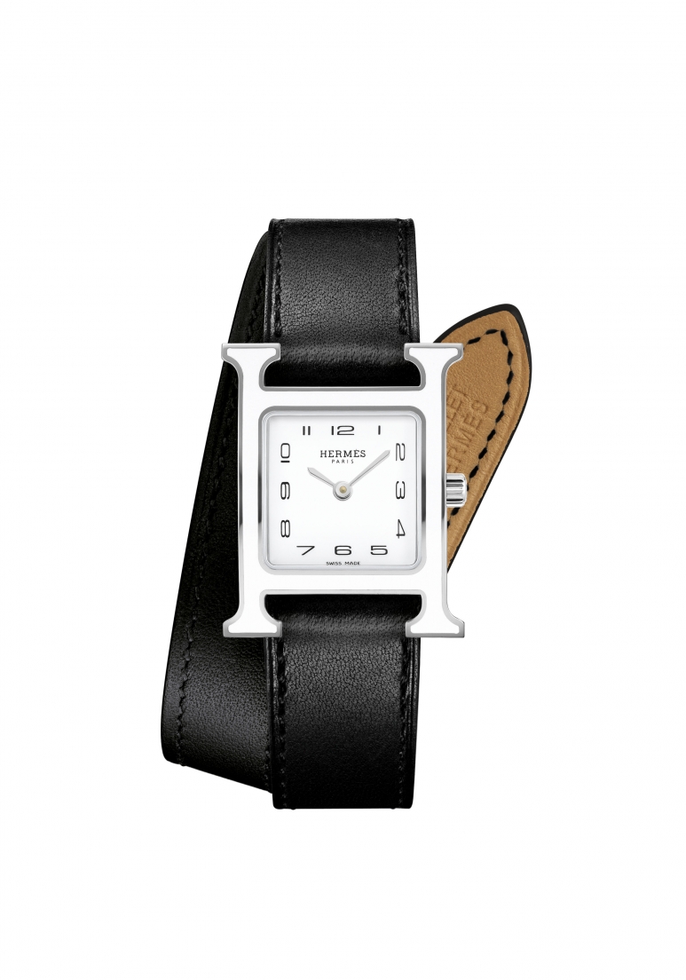 Heure_H_PM_white_lacquer_case_black_dt_strap.tif.jpg