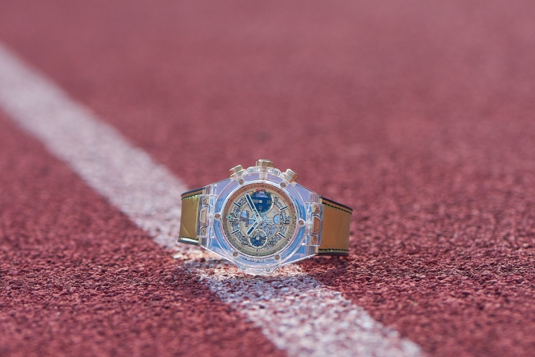 Big Bang Unico蓝宝石尤塞恩&bull;博尔特Only Watch腕表（配金色亮面小牛皮表带）情境图5.jpg