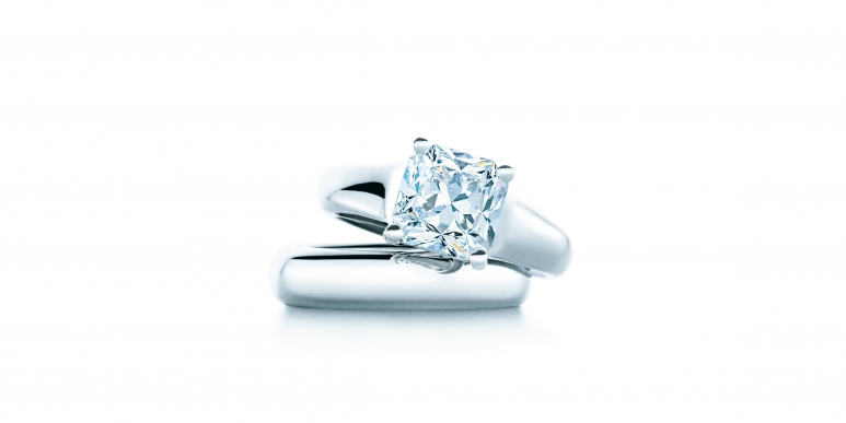 Tiffany-&-Co.-蒂芙尼-Lucida&reg;钻戒.jpg