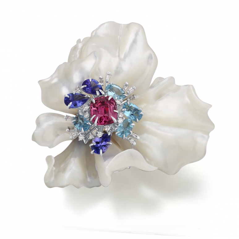 la printemps brooch 2.jpg