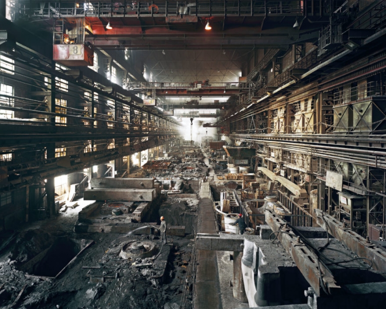 Edward-Burtynsky-Old-Factories-4-Shenyang-Heavy-Machinery-Group-Tiexi-Di....jpg