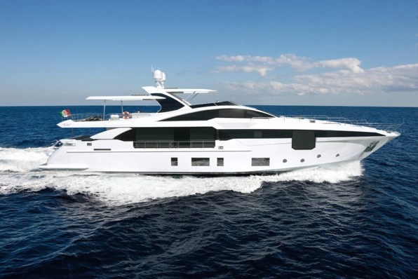 配备了D2P船体的阿兹慕巨人系列35 METRI 6.png